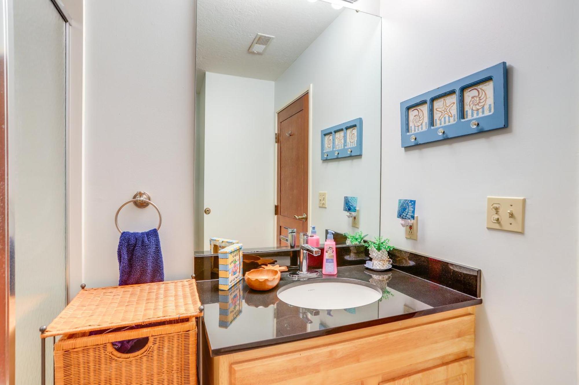 Waterfront Bass Island Retreat With Balcony And Tv Διαμέρισμα Put-in-Bay Εξωτερικό φωτογραφία