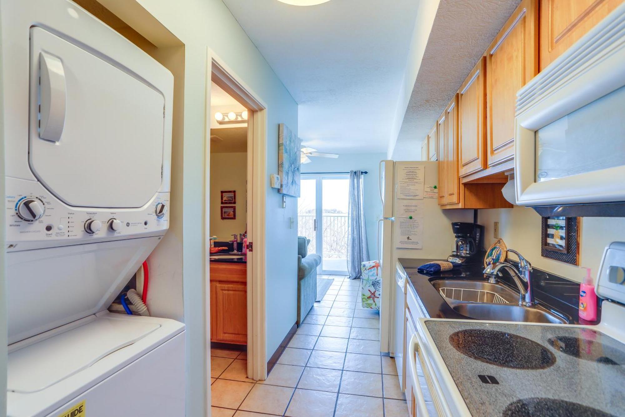 Waterfront Bass Island Retreat With Balcony And Tv Διαμέρισμα Put-in-Bay Εξωτερικό φωτογραφία