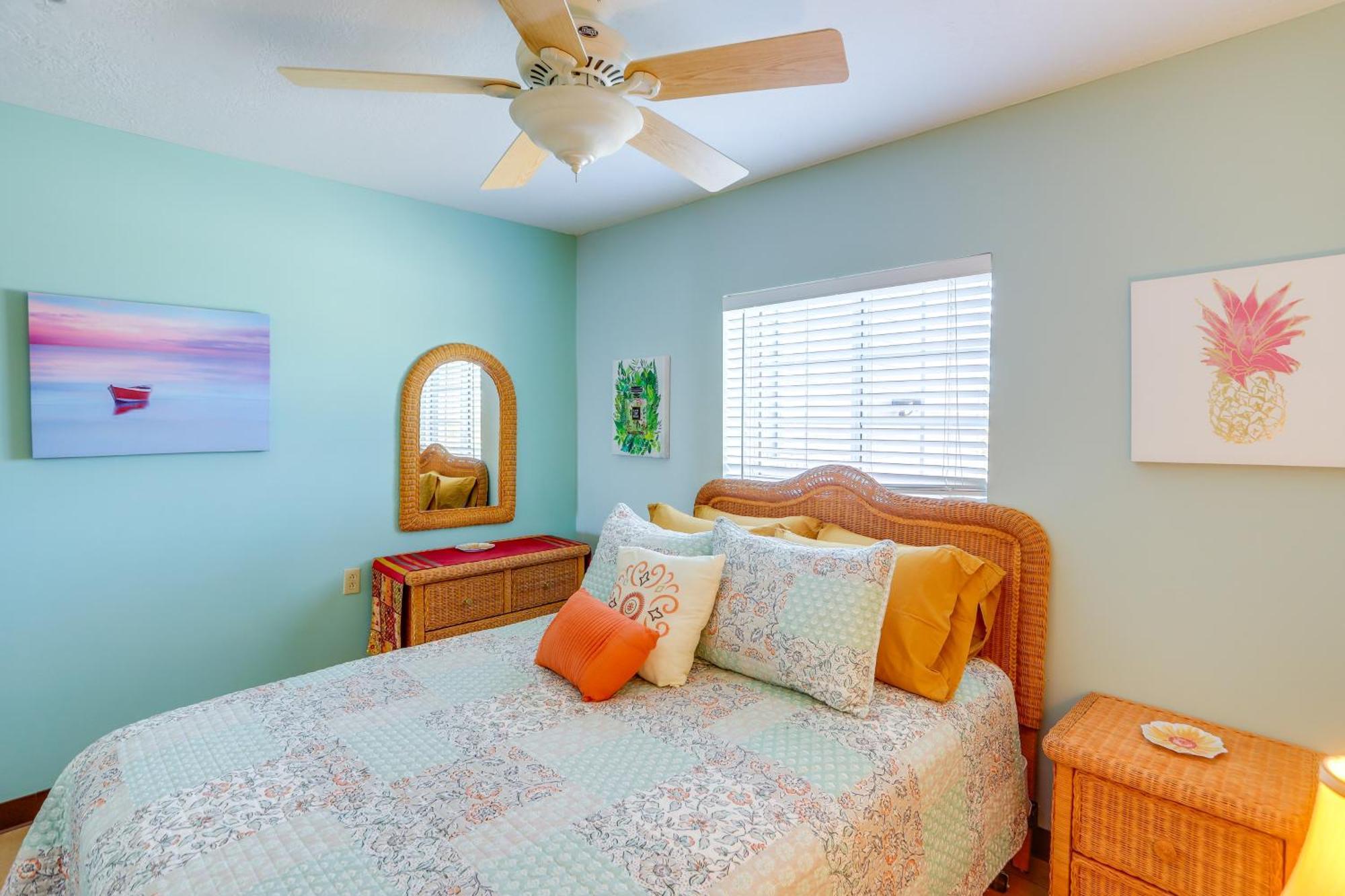 Waterfront Bass Island Retreat With Balcony And Tv Διαμέρισμα Put-in-Bay Εξωτερικό φωτογραφία
